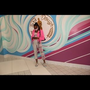 Two pieces jogging suit purple, Cream and gray